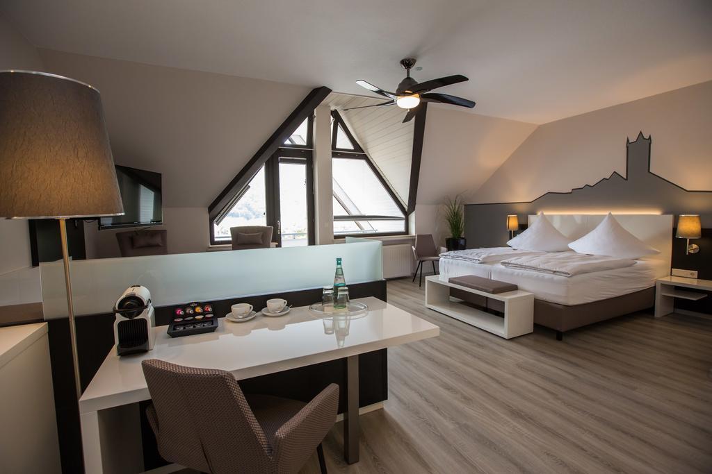 Hotel Traumblick Кохем Экстерьер фото